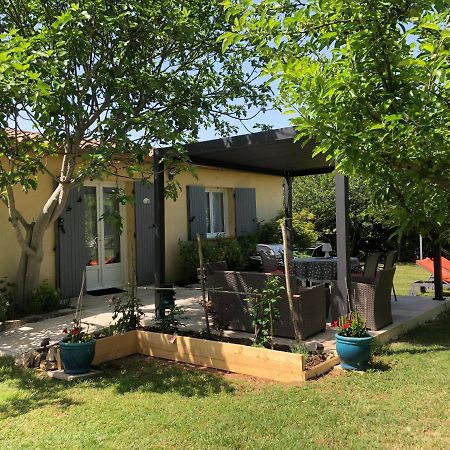 Le Cabanon Des Hirondelles Vila Villecroze Exterior foto